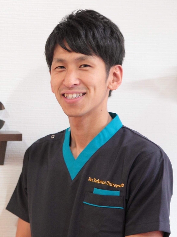 治療院 アテオス 院長 三浦 純也 先生